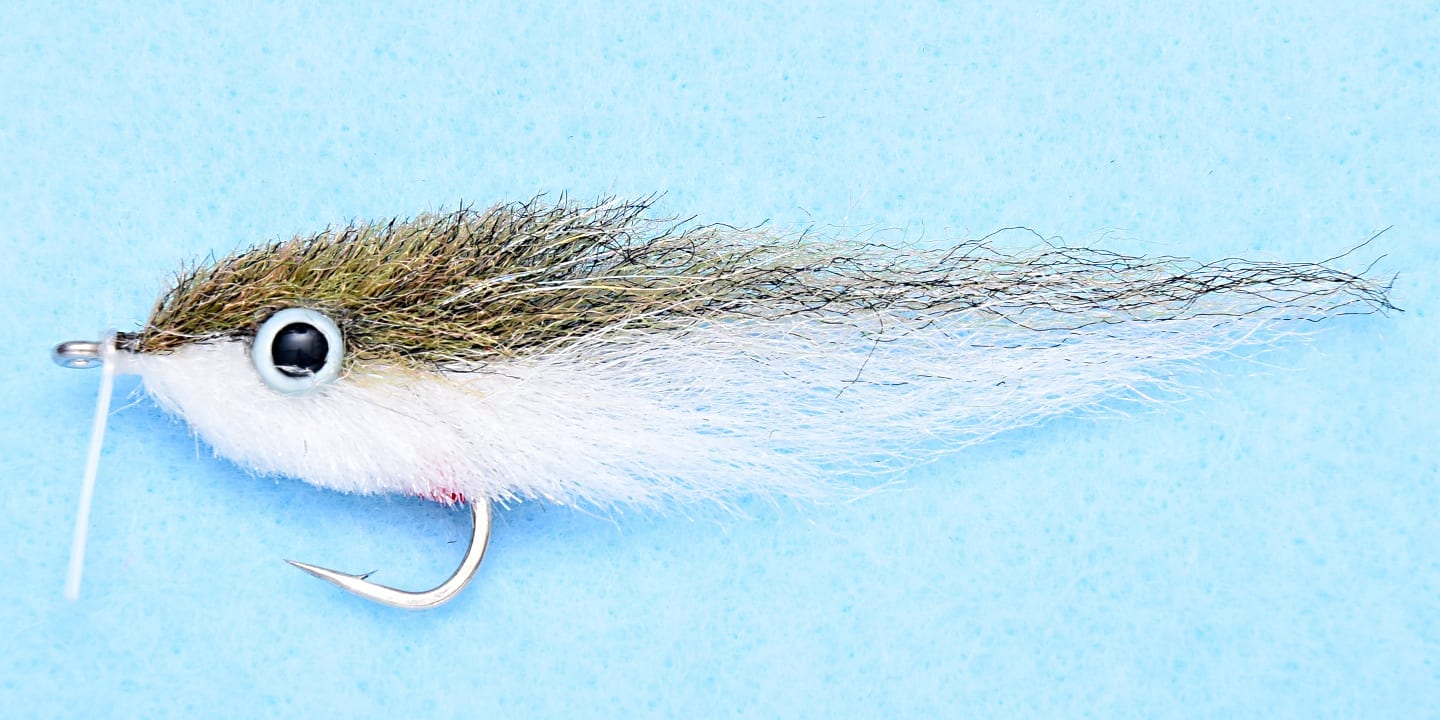 EP Finger Mullet fly fishing fly, perfect for imitating small baitfish in saltwater fly fishing.