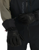 Stay warm with the Simms Guide Insulated Glove - high-performance gloves for winter adventures.