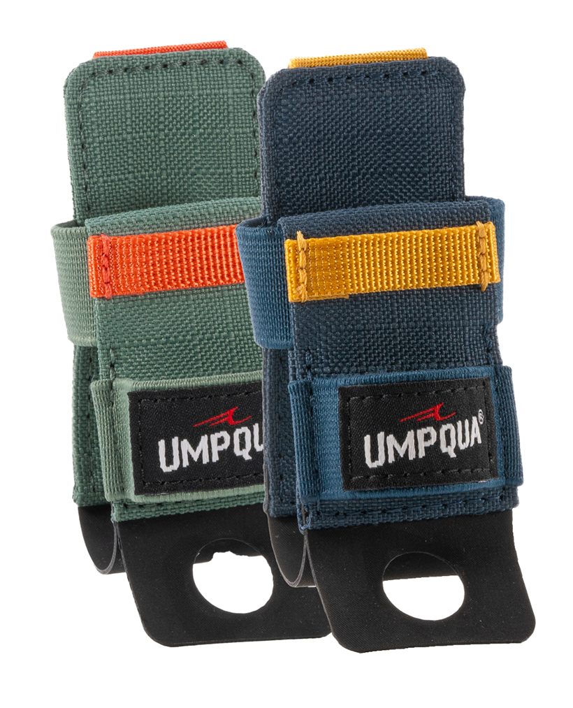 Umpqua Northfork Shake/Gel Combo Holder Both available colors of the Umpqua Northfork Shake/Gel Combo Holder